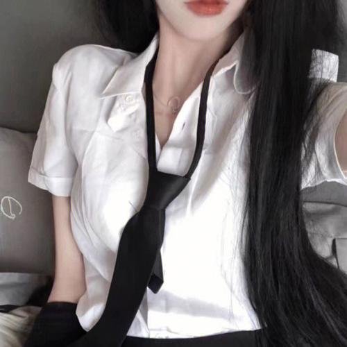 红衣谍影